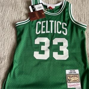 Youth size Boston Celtics, Larry Bird, number 33 jersey.